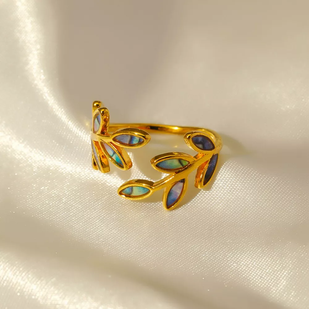 18K Gold-Plated Resin Leaf Bypass Ring, image 3