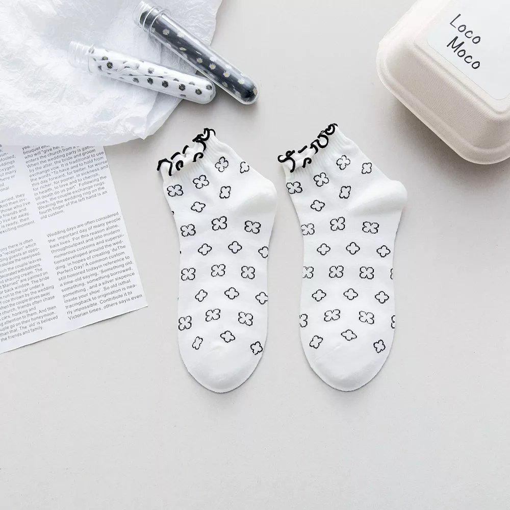 Ruffle Edge Ankle Socks, image 8