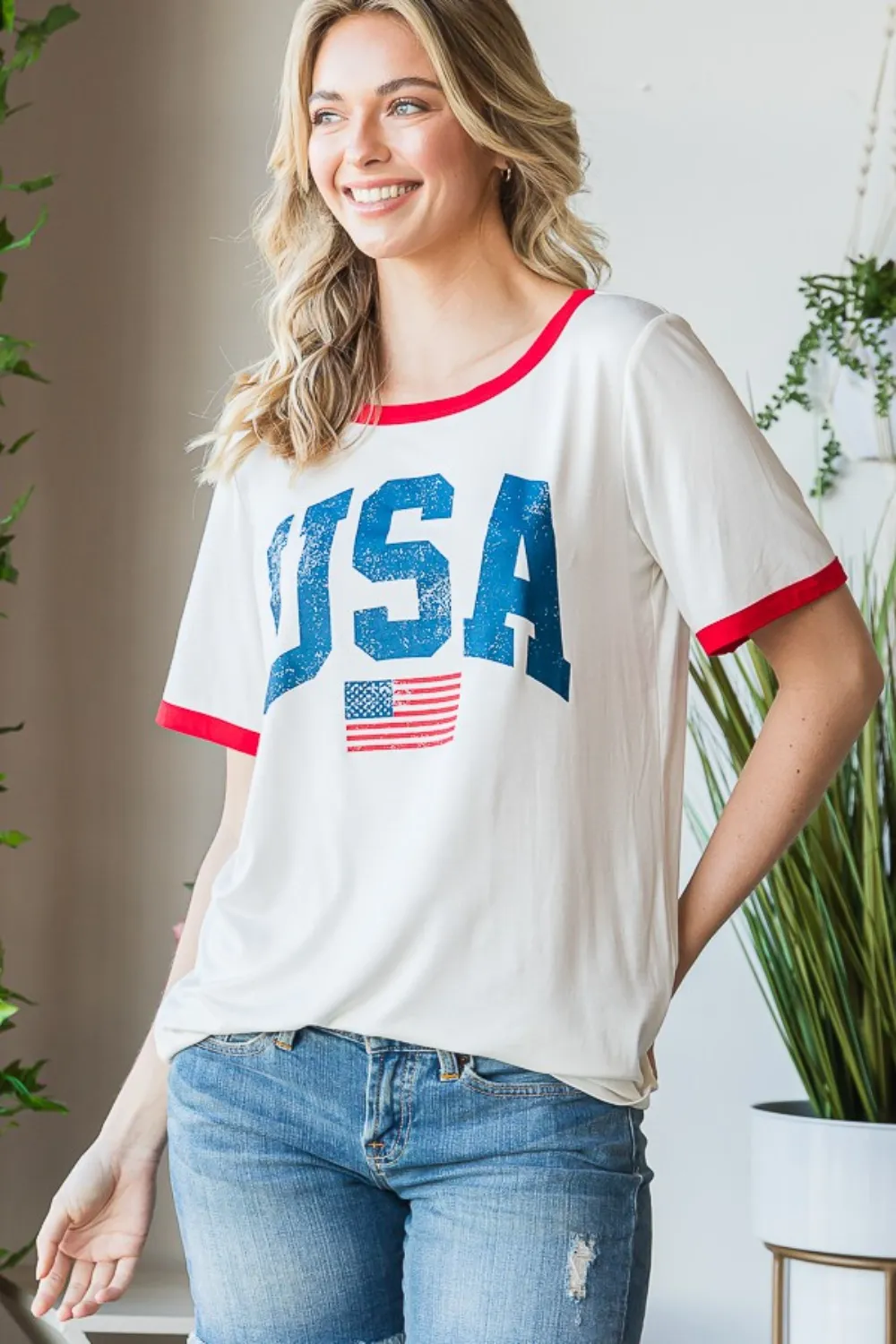 Full Size USA Contrast Trim Short Sleeve T-Shirt