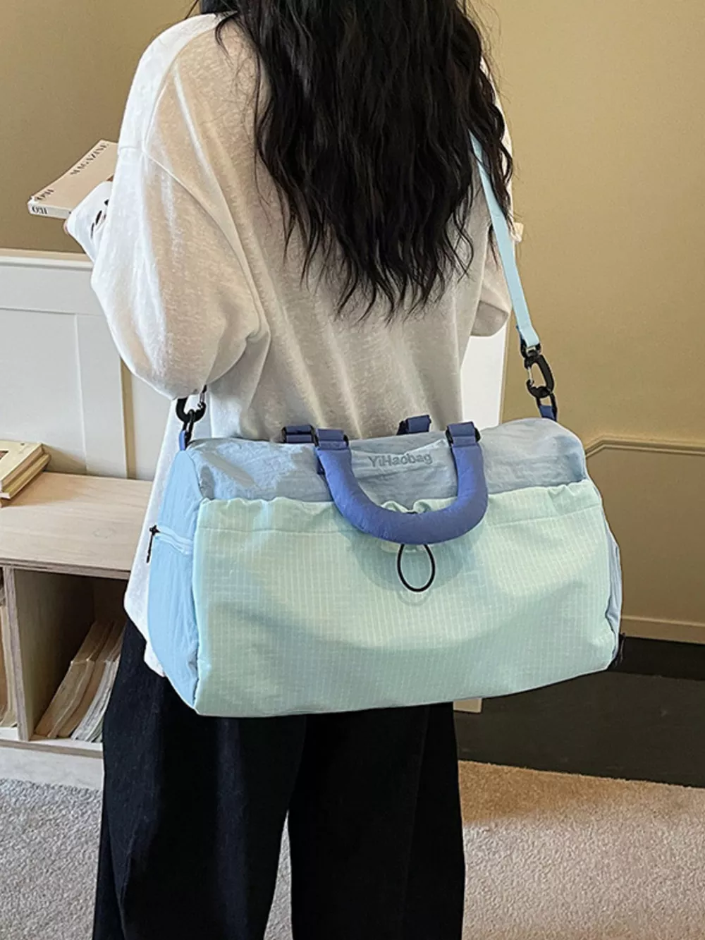 Lightweight Drawstring Travel Bag, image 4