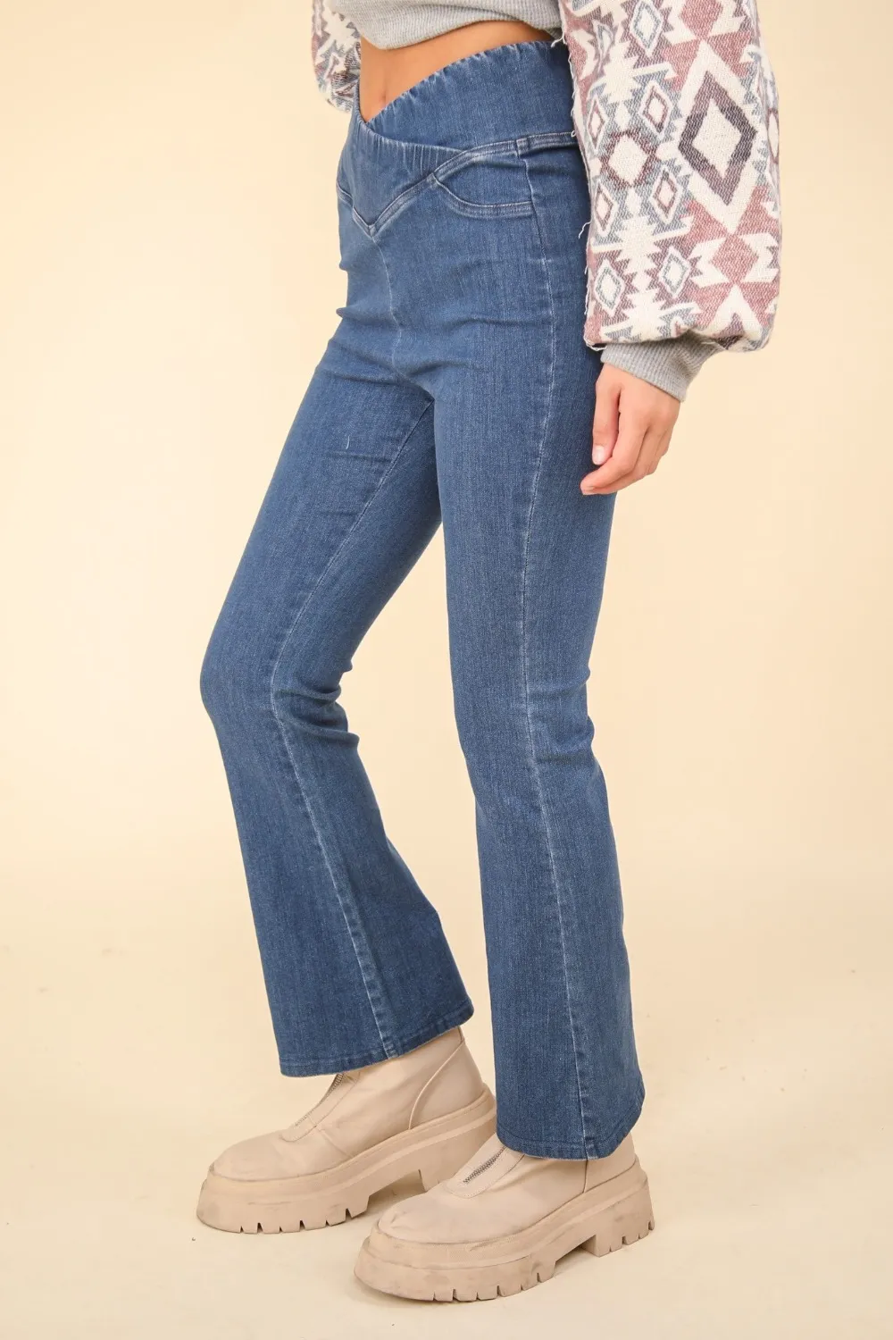 Washed Denim Stretchy Crossover Waist Leggings, image 3