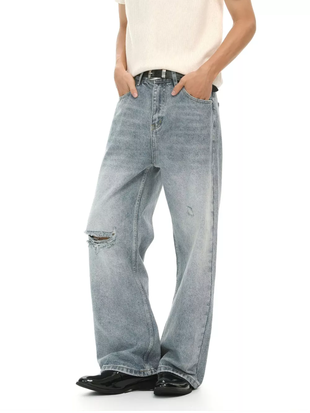 Men's Distressed Wide-Leg Jeans, image 3