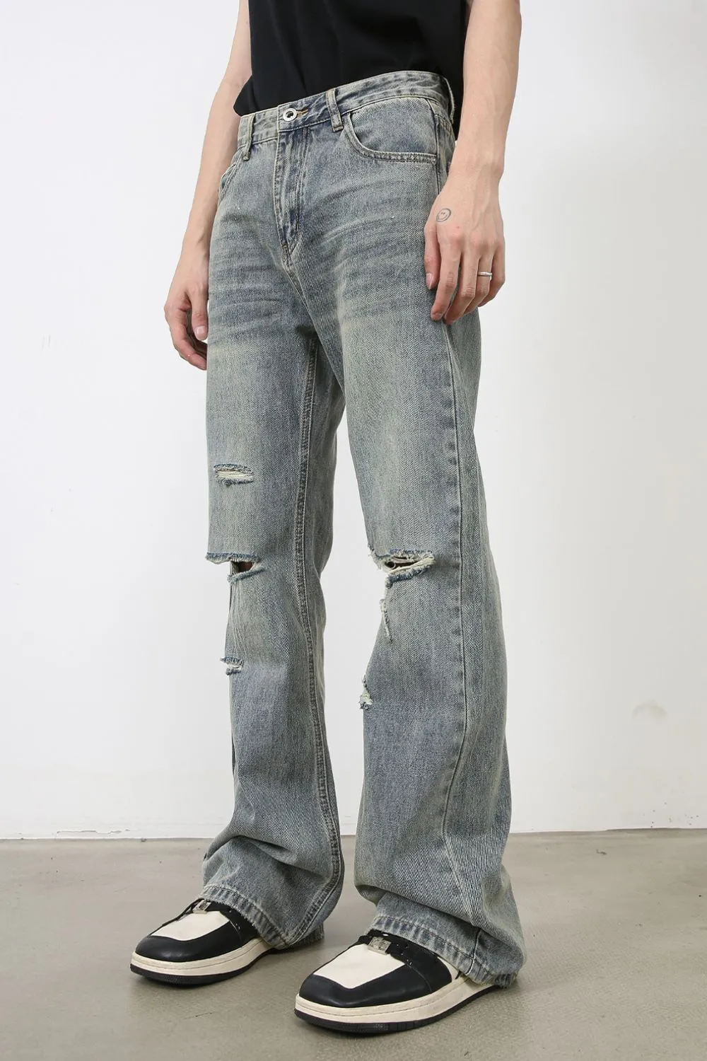 Men's Distressed Jeans, image 3