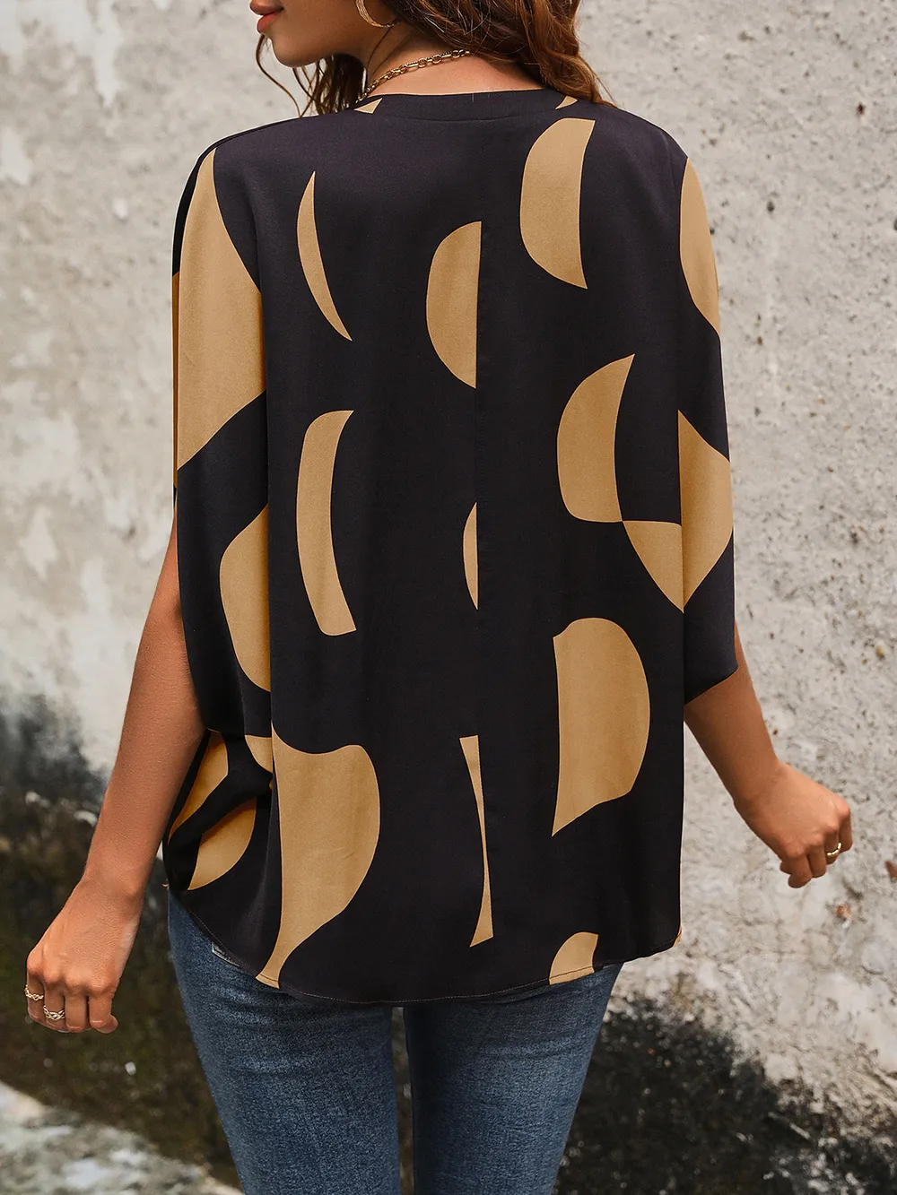Printed Notched Slit Half Sleeve Blouse, image 2