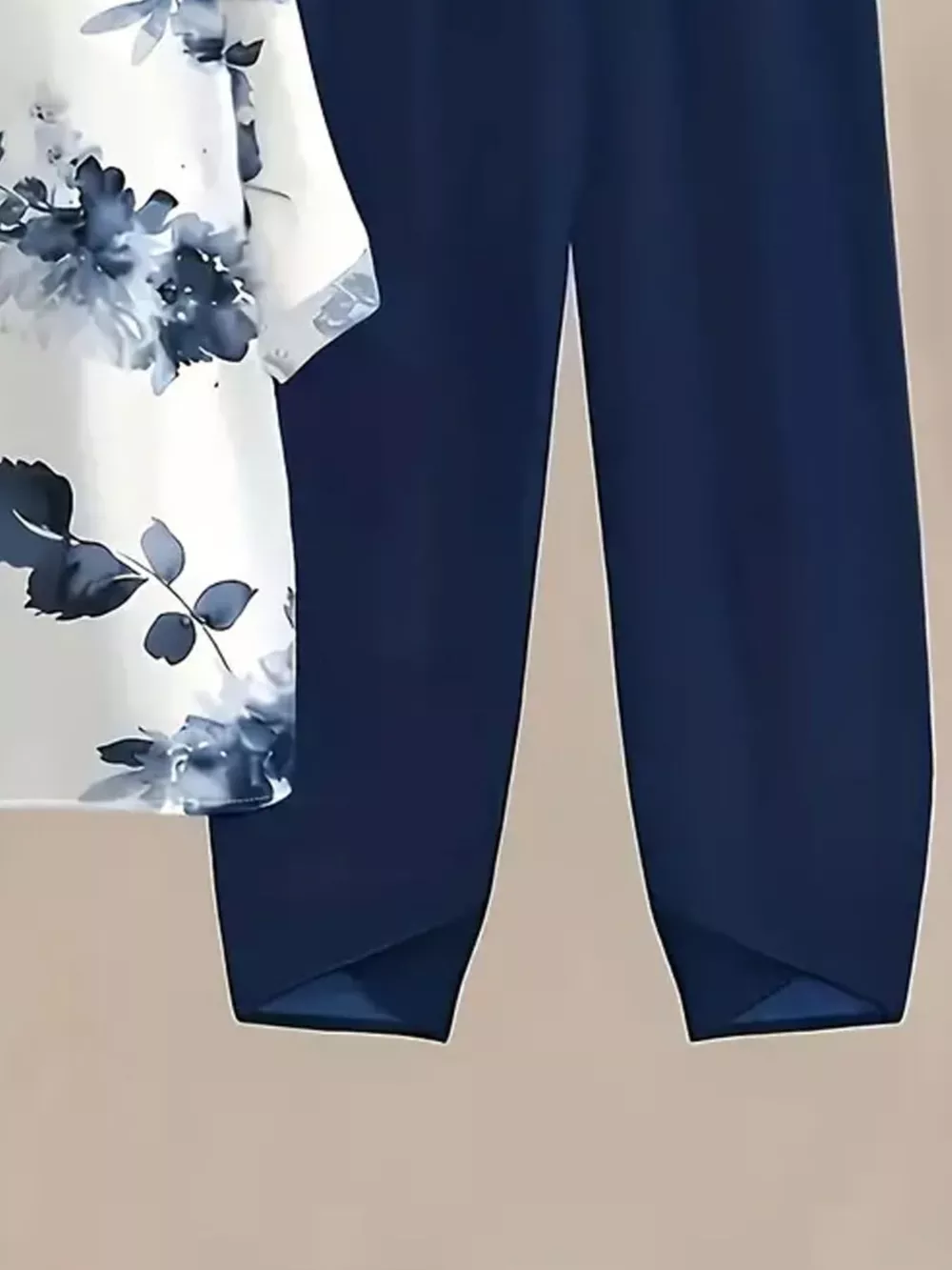 Printed Half Sleeve Top and Pants Set, image 4