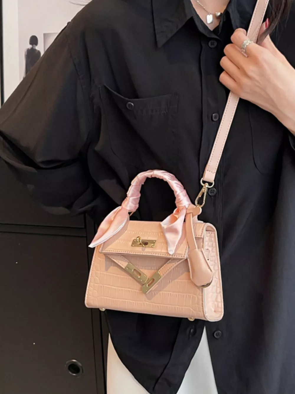 Alligator Pattern Crossbody Bag, image 2