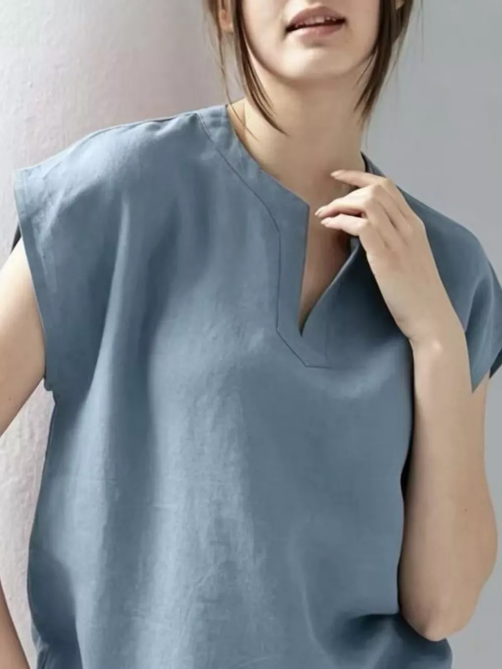 Notched Cap Sleeve Blouse, image 6