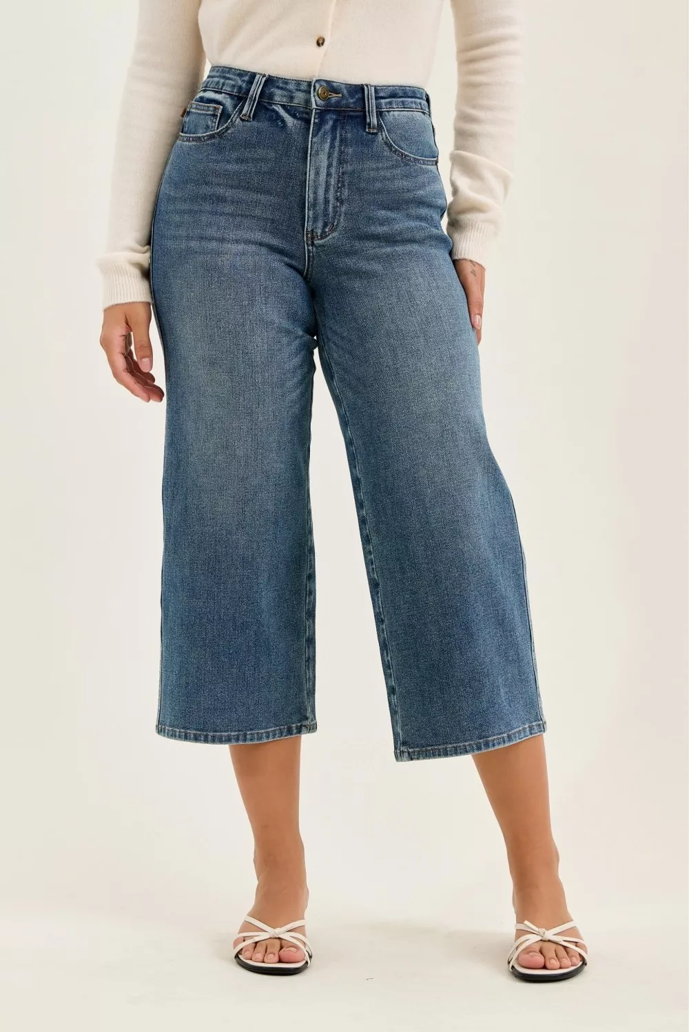 High Waist "Dottie" Wide Crop Md Quarry Fade Jeans