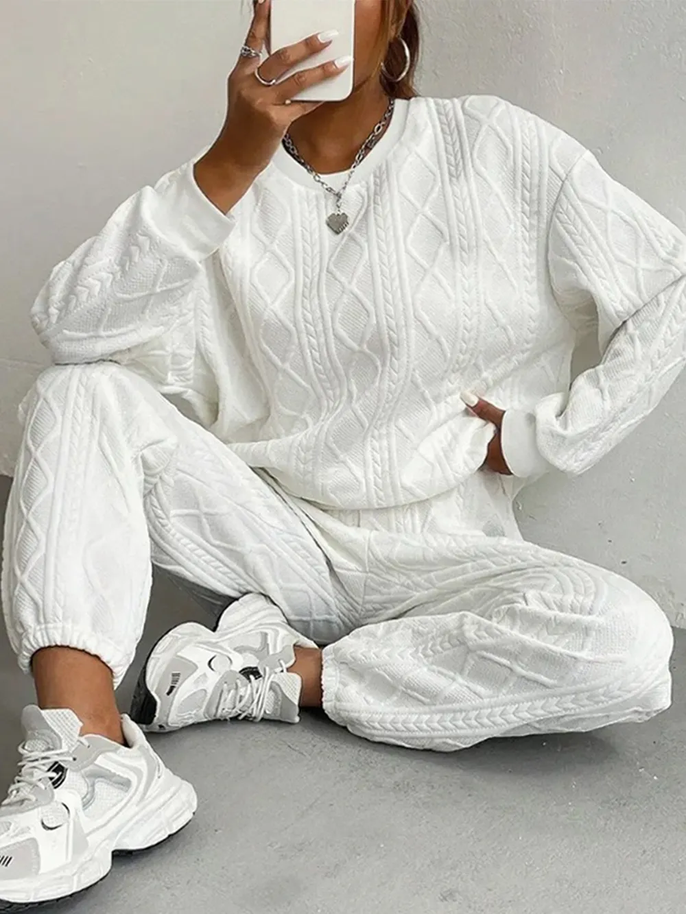 Texture Round Neck Top and Pants Set, image 4