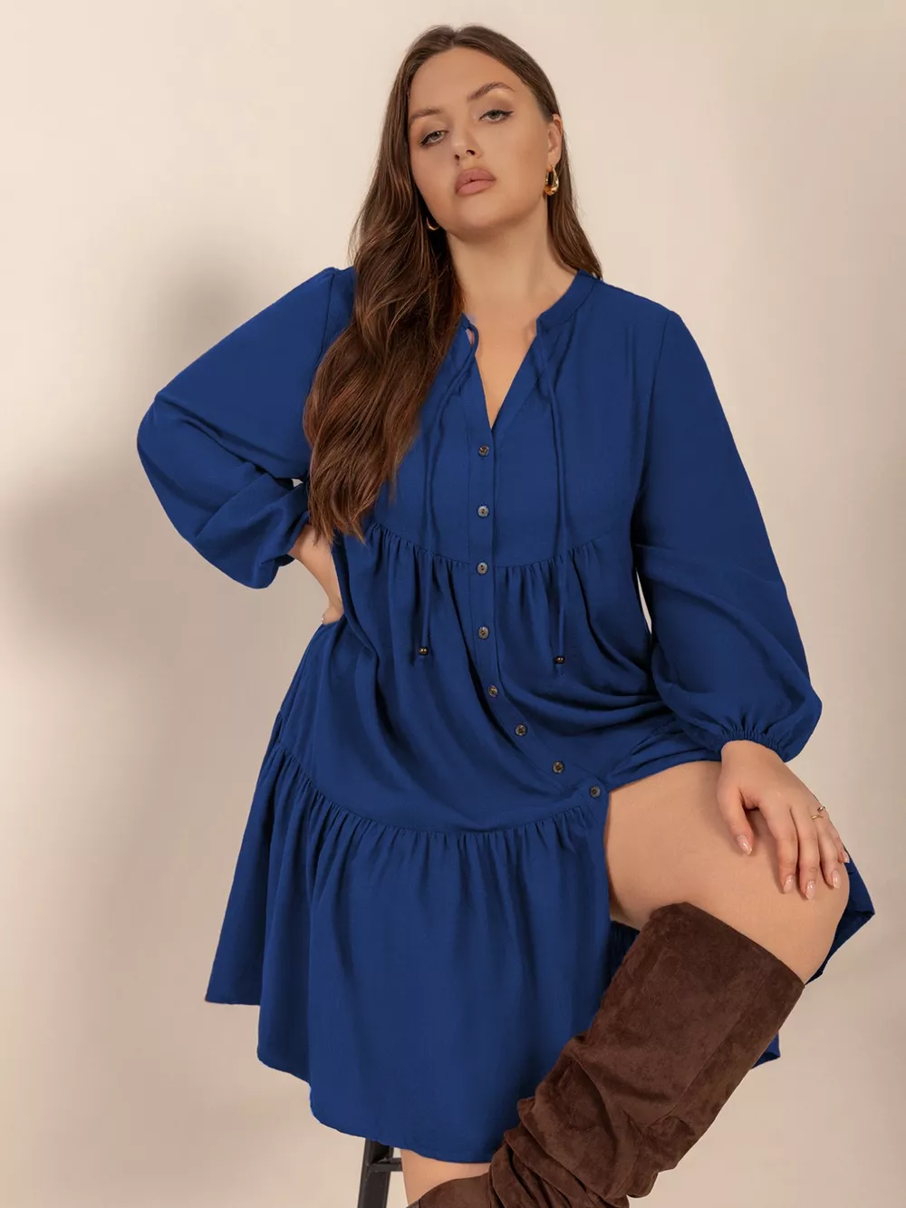 Plus Size Tie Neck Balloon Sleeve Dress, image 2