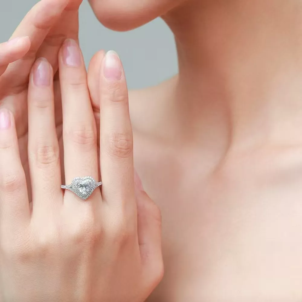 1 Carat Moissanite Heart-Shaped Ring, image 2