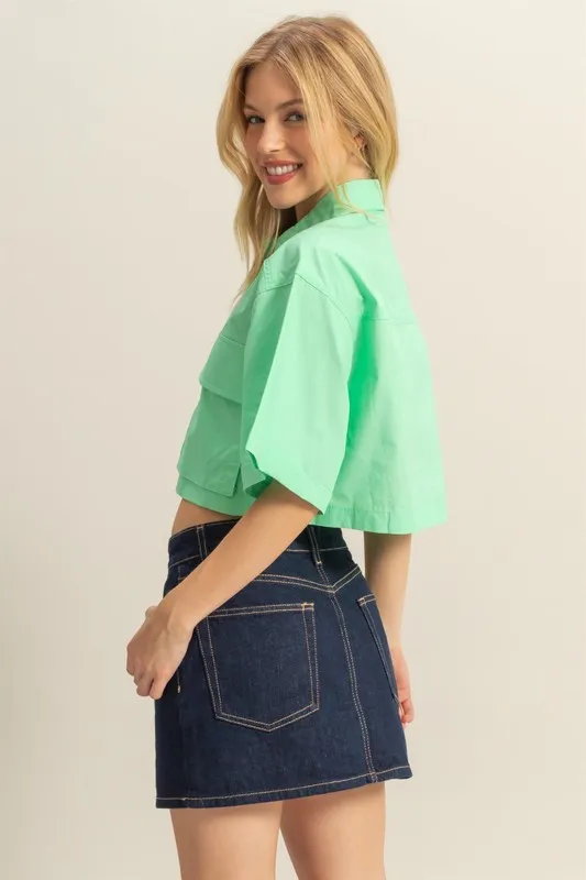 Front Pockets Poplin Collared Neck Crop Shirt, image 2