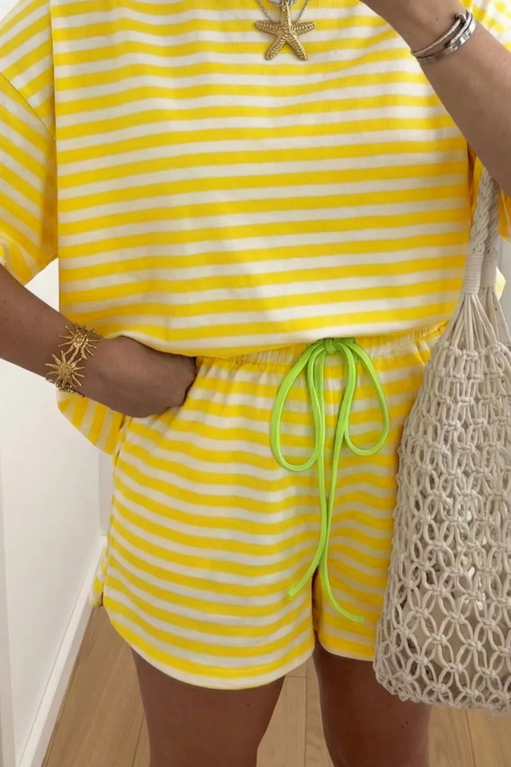 Stripe Contrast Neck Loose Tee and Drawstring Shorts Set, image 2