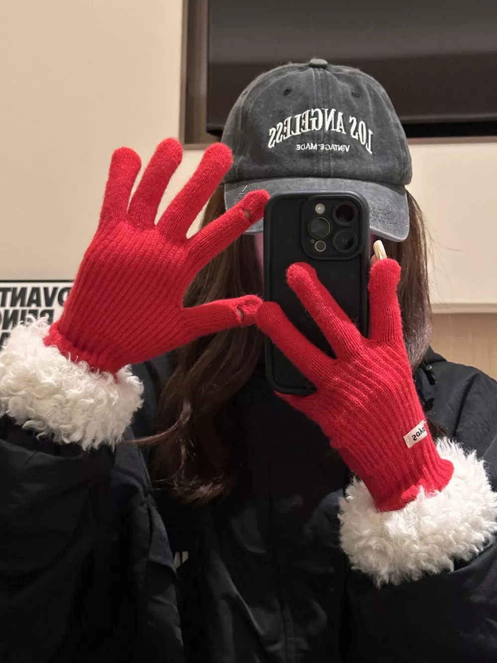 Fuzzy Cuff Knitted Gloves, image 2