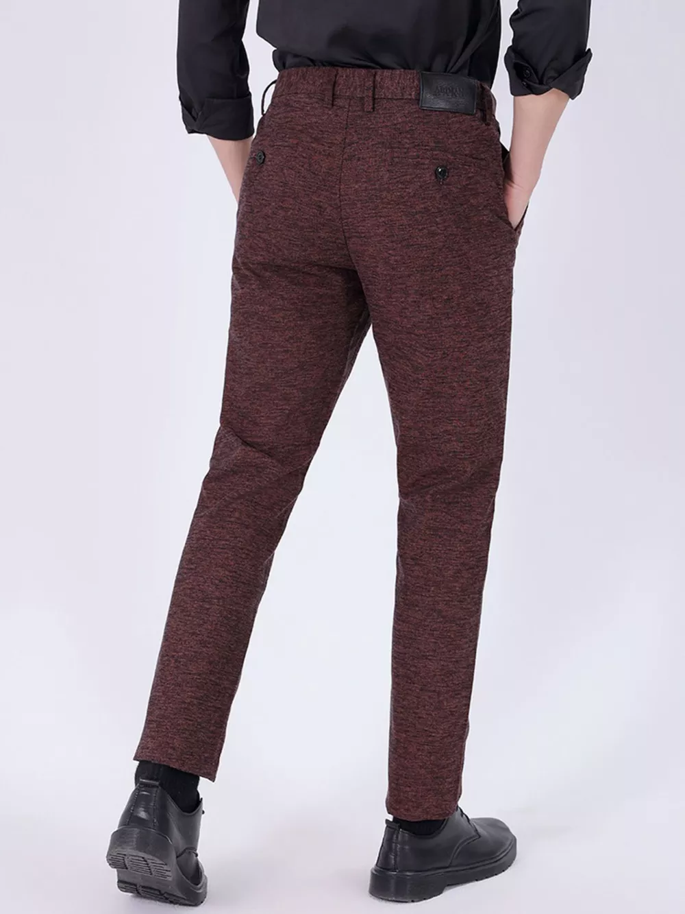 Men's Textured Slim-Fit Pants, image 3