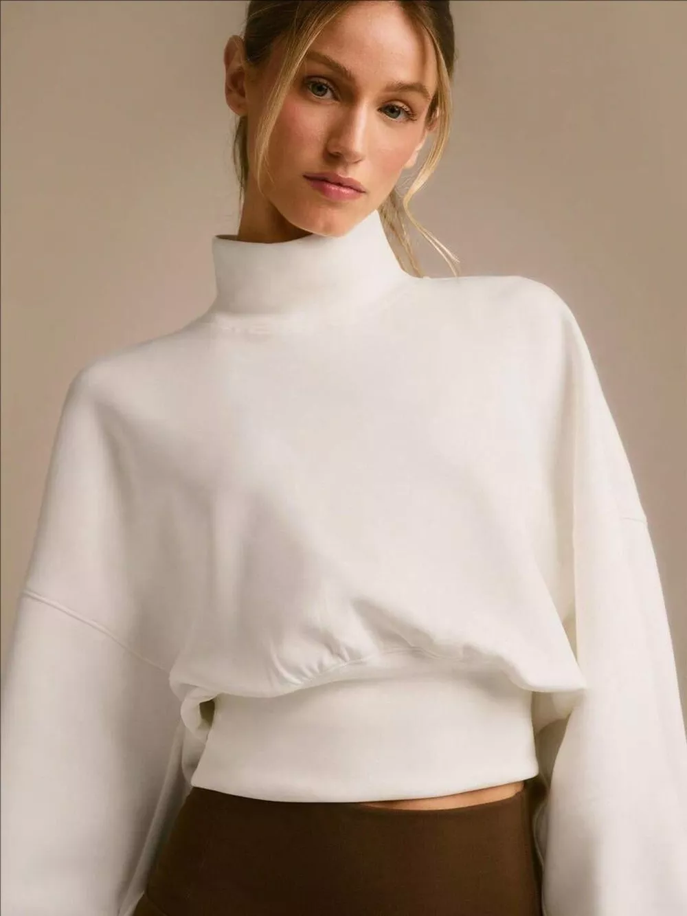 Turtleneck Dropped Shoulder Sweatshirt, image 3