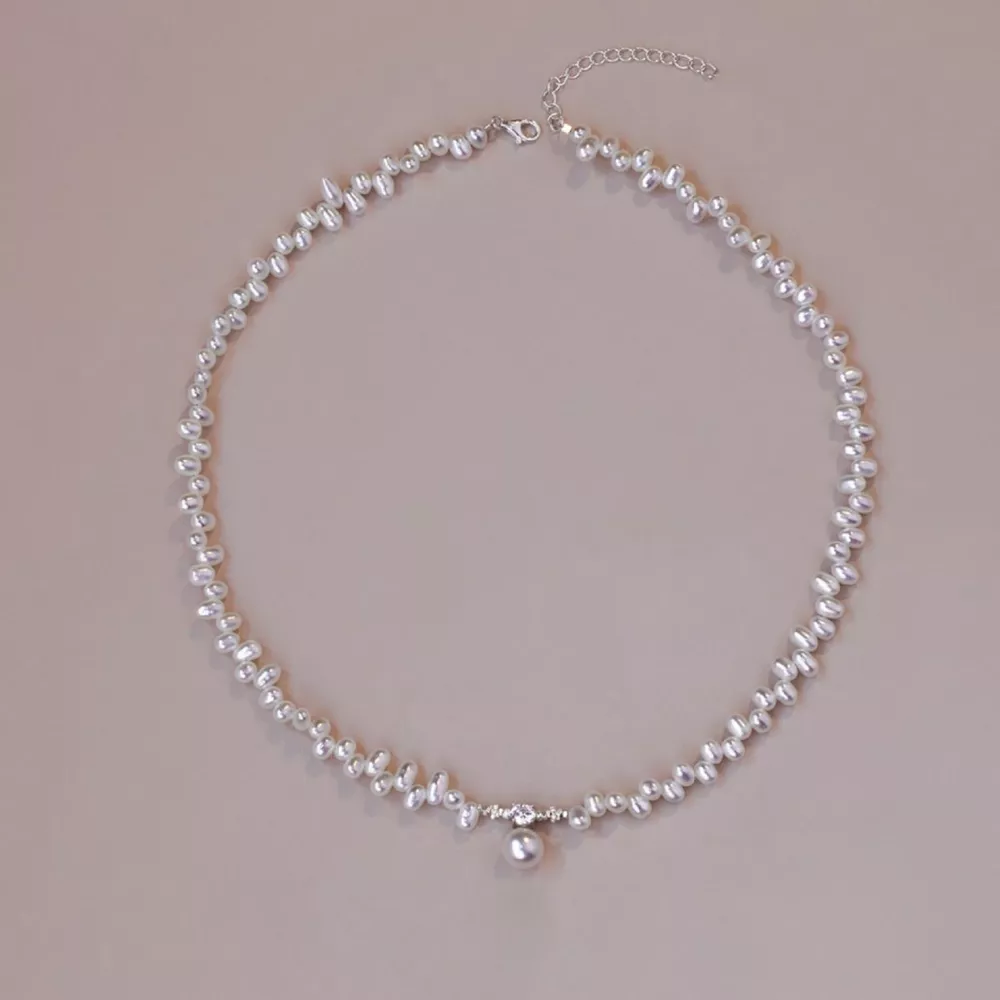 Irregular Freshwater Pearl Pendant Necklace, image 5