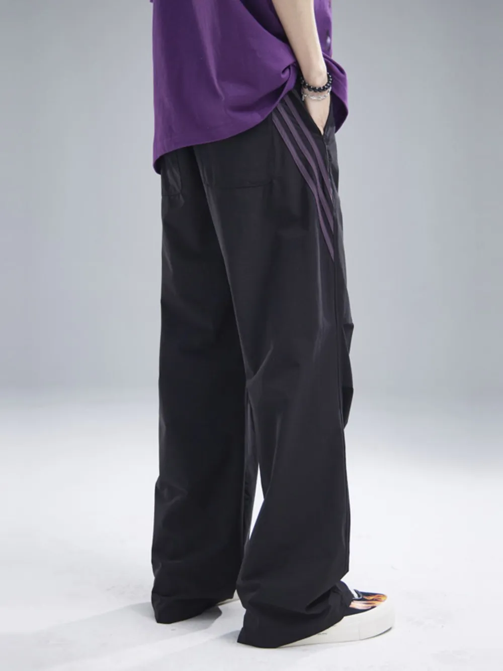 Men's Drawstring Ruched Pants with Side Stripes, image 5