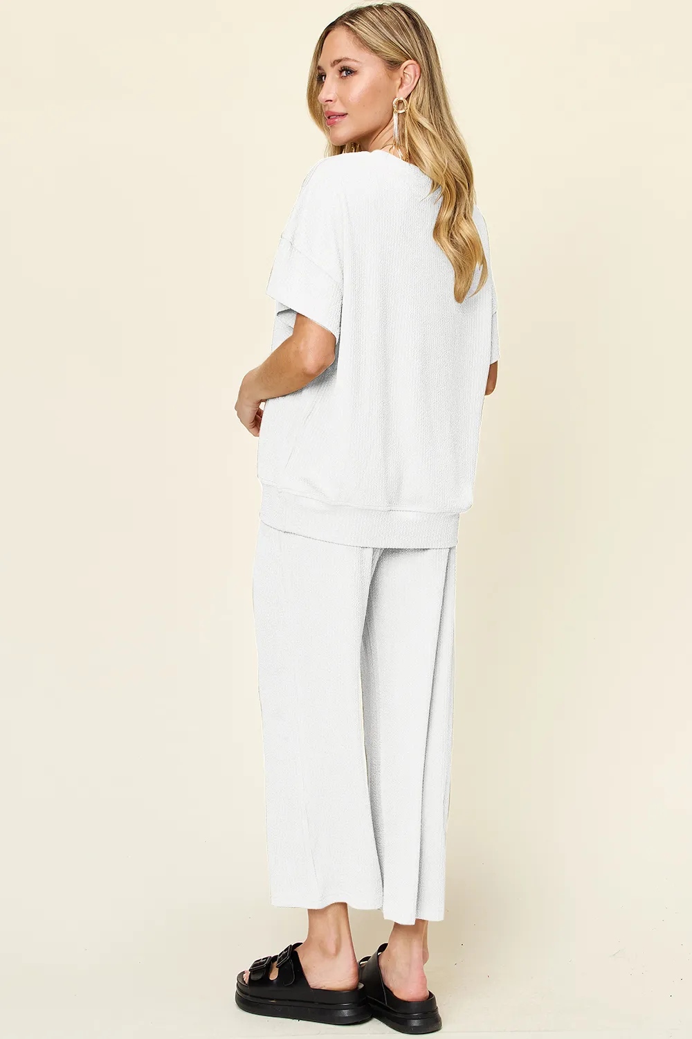 Full Size Texture Round Neck Short Sleeve T-Shirt and Wide Leg Pants, image 4