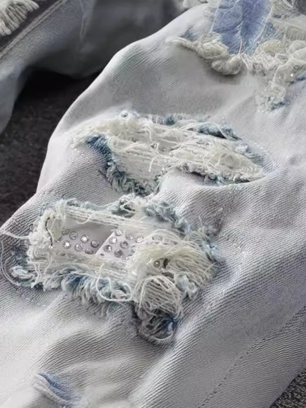Men's Distressed Jeans with Pockets, image 3
