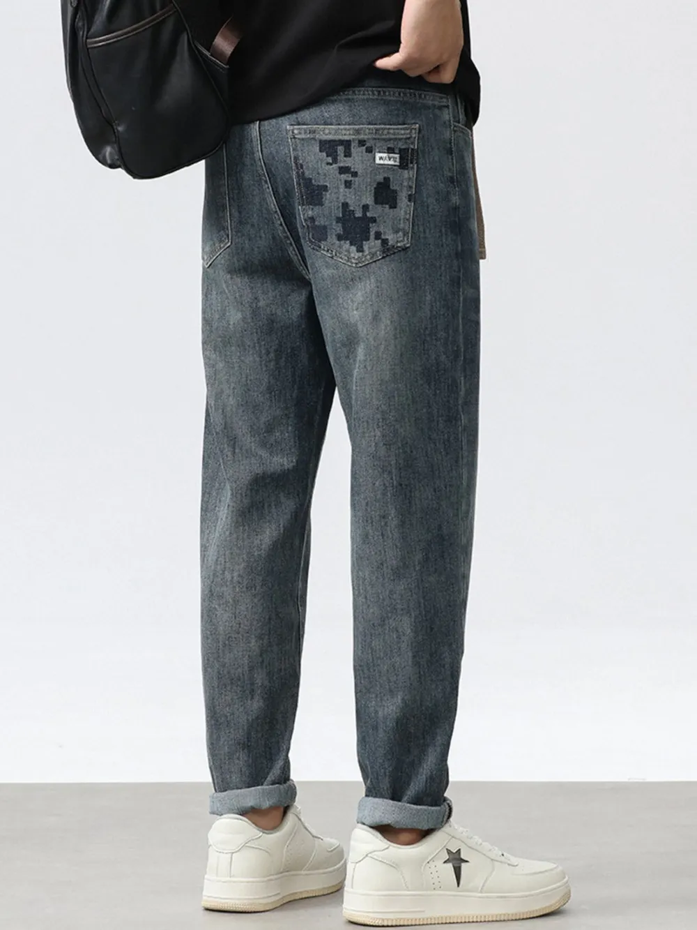 Men's Washed Relaxed Fit Wide Leg Jeans, image 5