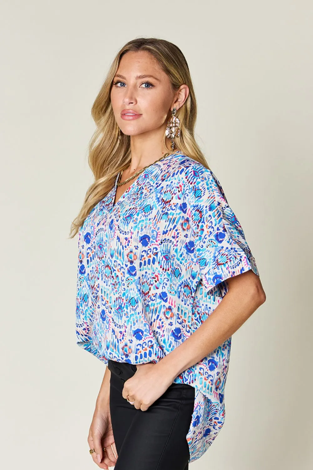 Full Size Printed V-Neck Short Sleeve Blouse, image 6