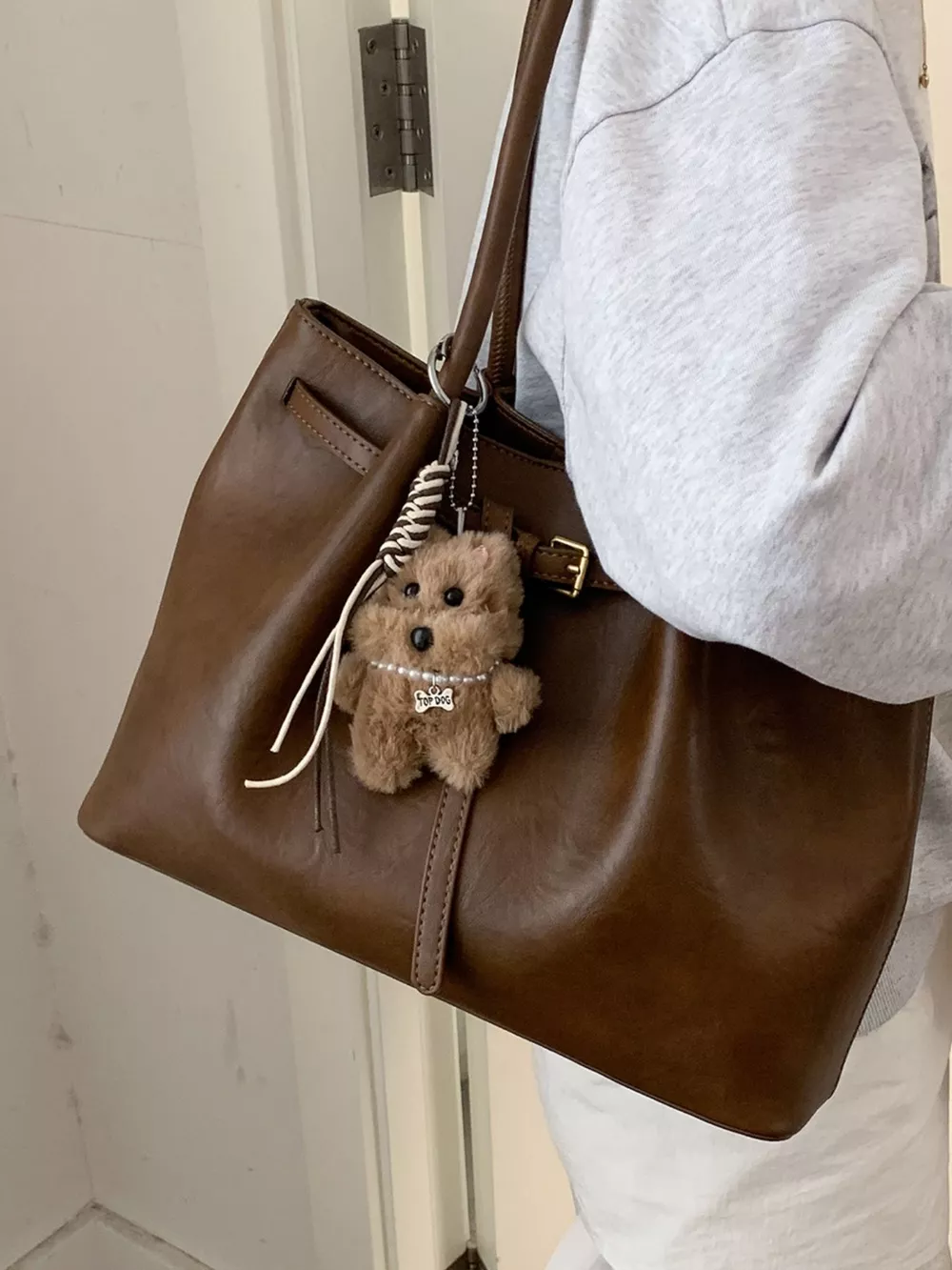 Buckle Decor Leather Shoulder Bag, image 4