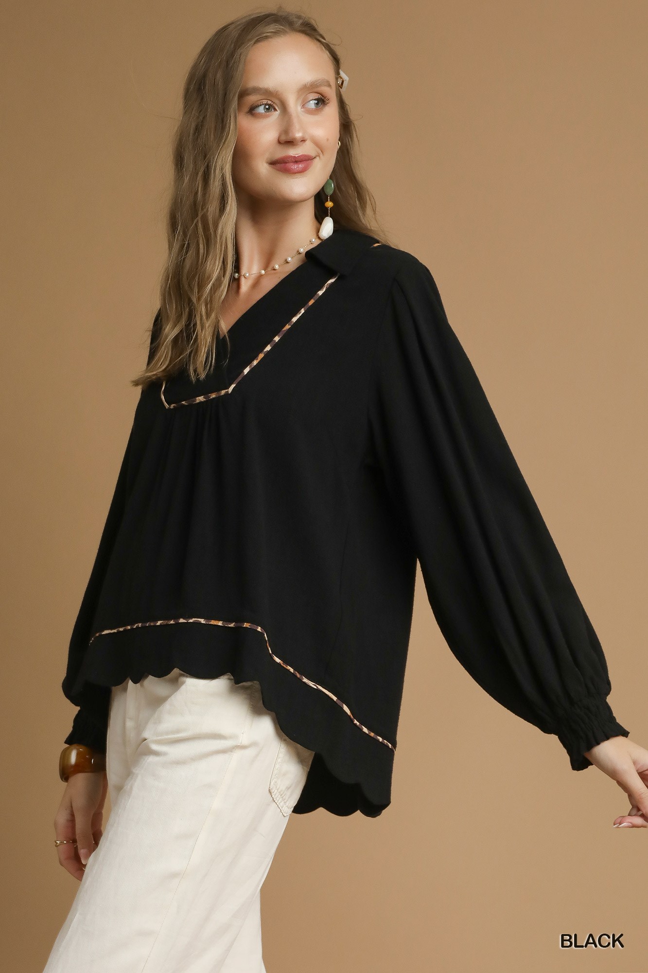 Full Size Linen Scallop Hem Blouse with Contrast Trim Plus Size, image 3