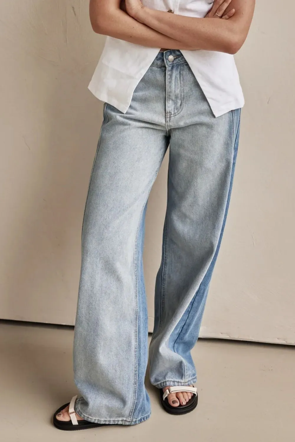 Contrast Straight Leg Jeans with Pockets, image 4