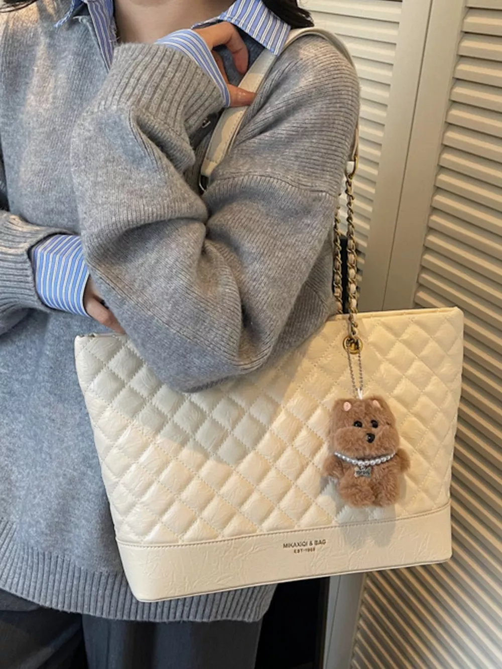 Quilted Chain Shoulder Bag, image 7