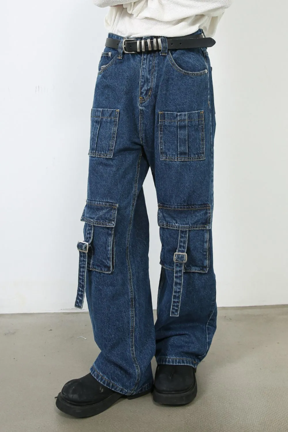Men's Mid Rise Jeans with Cargo Pockets, image 3