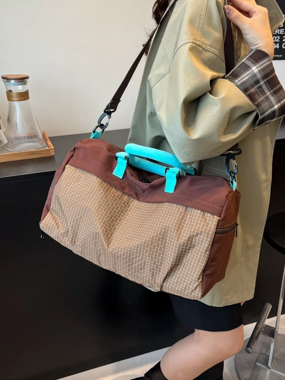 Plaid Oxford Sloth Travel Bag, image 2