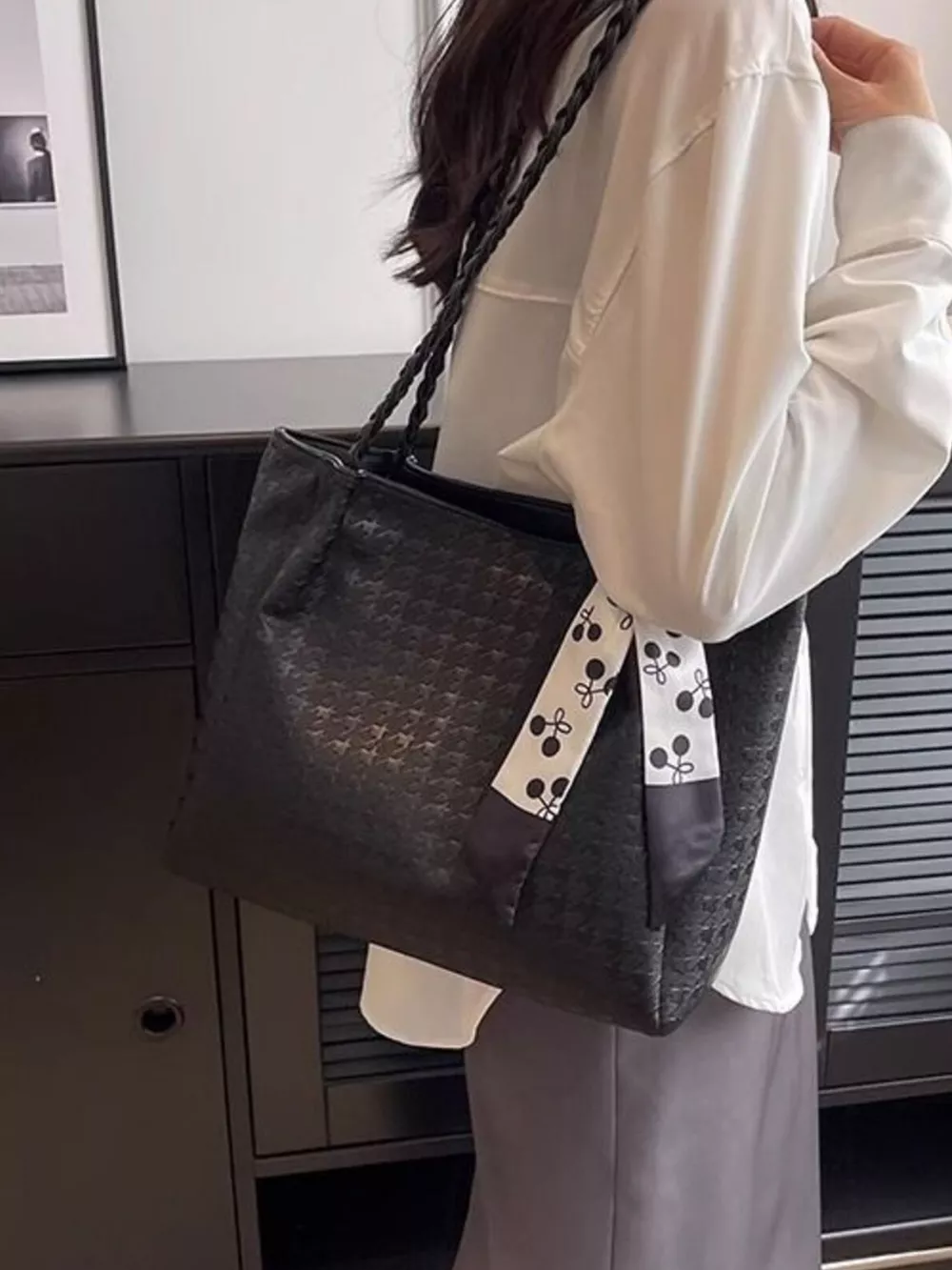 Braided Handle Tote Bag, image 3