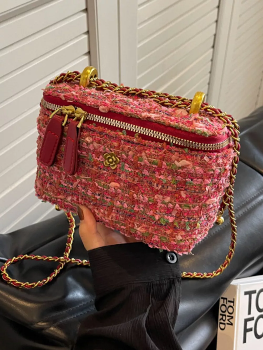 Tweed Crossbody Bag with Chain Strap, image 8