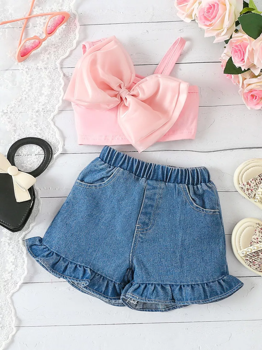 Children's Bowknot Decor Top & Ruffle Hem Denim Shorts Set