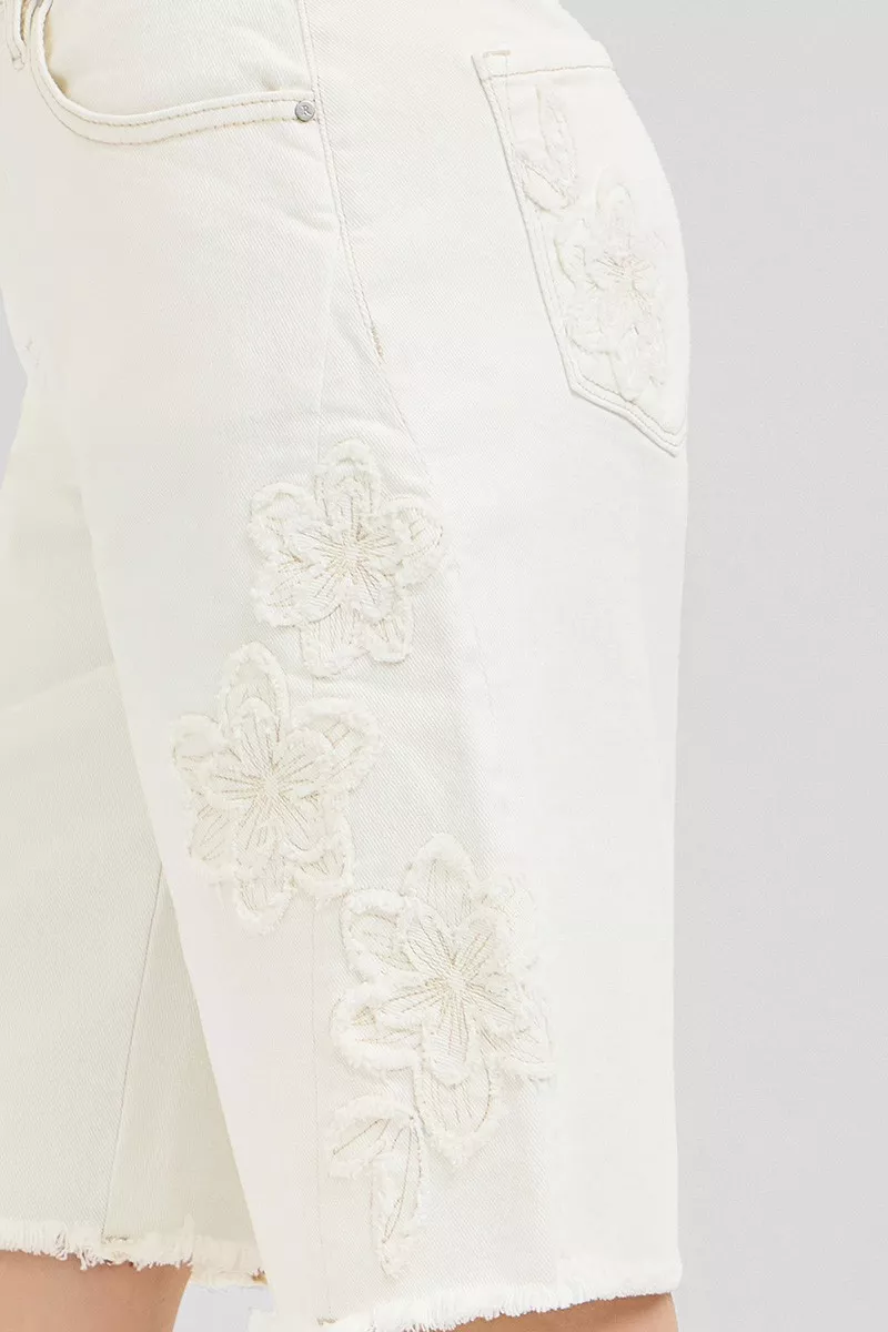 Slouchy Relaxed Floral Embroidered Bermuda Denim Shorts, image 7