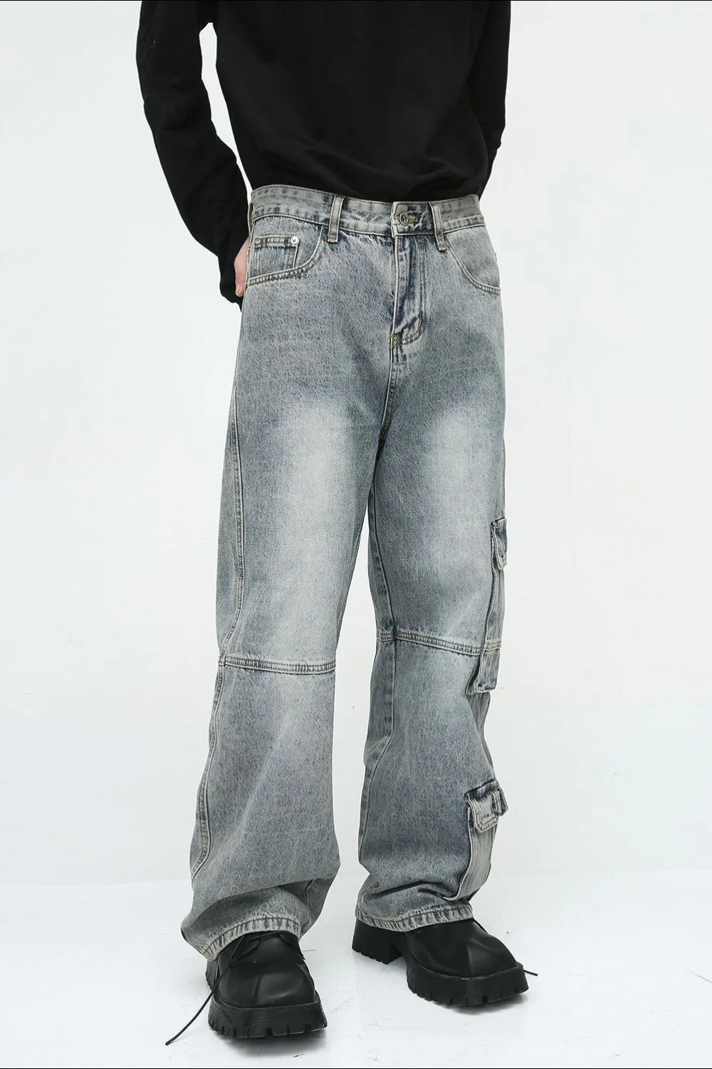 Wide Leg Jeans with Cargo Pockets, image 4