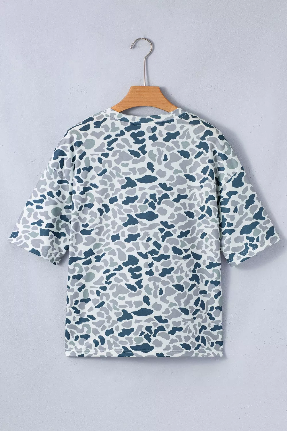 Camo Print V-Neck Pocket T-Shirt, image 3