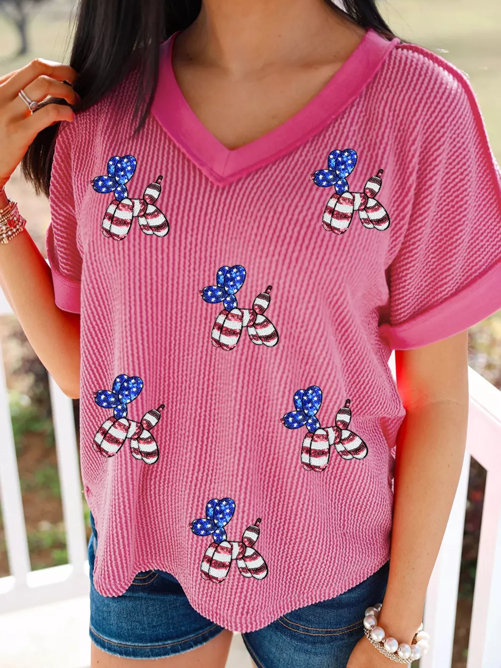 Twisted Rib Sequin Patriotic Balloon Dog V Neck Tee, image 3