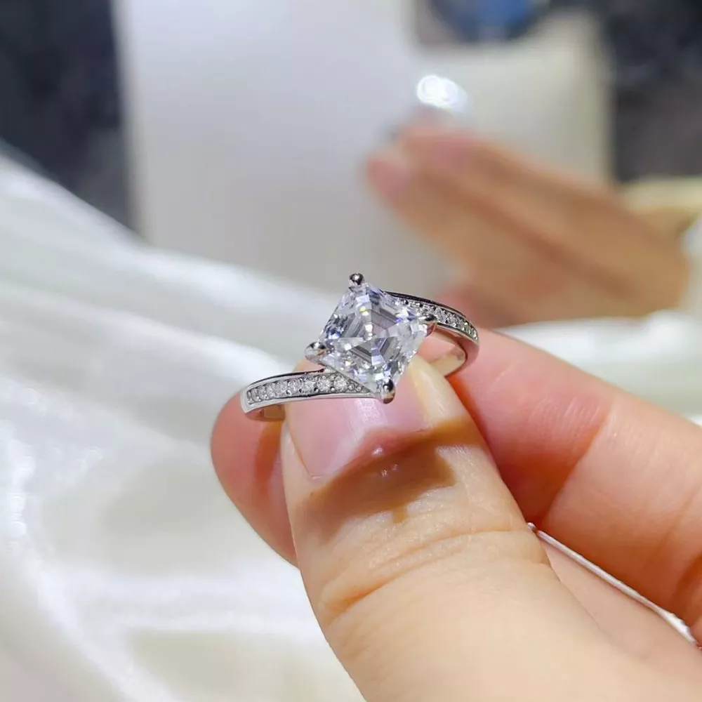 2 Carat Moissanite 925 Sterling Silver Ring, image 2