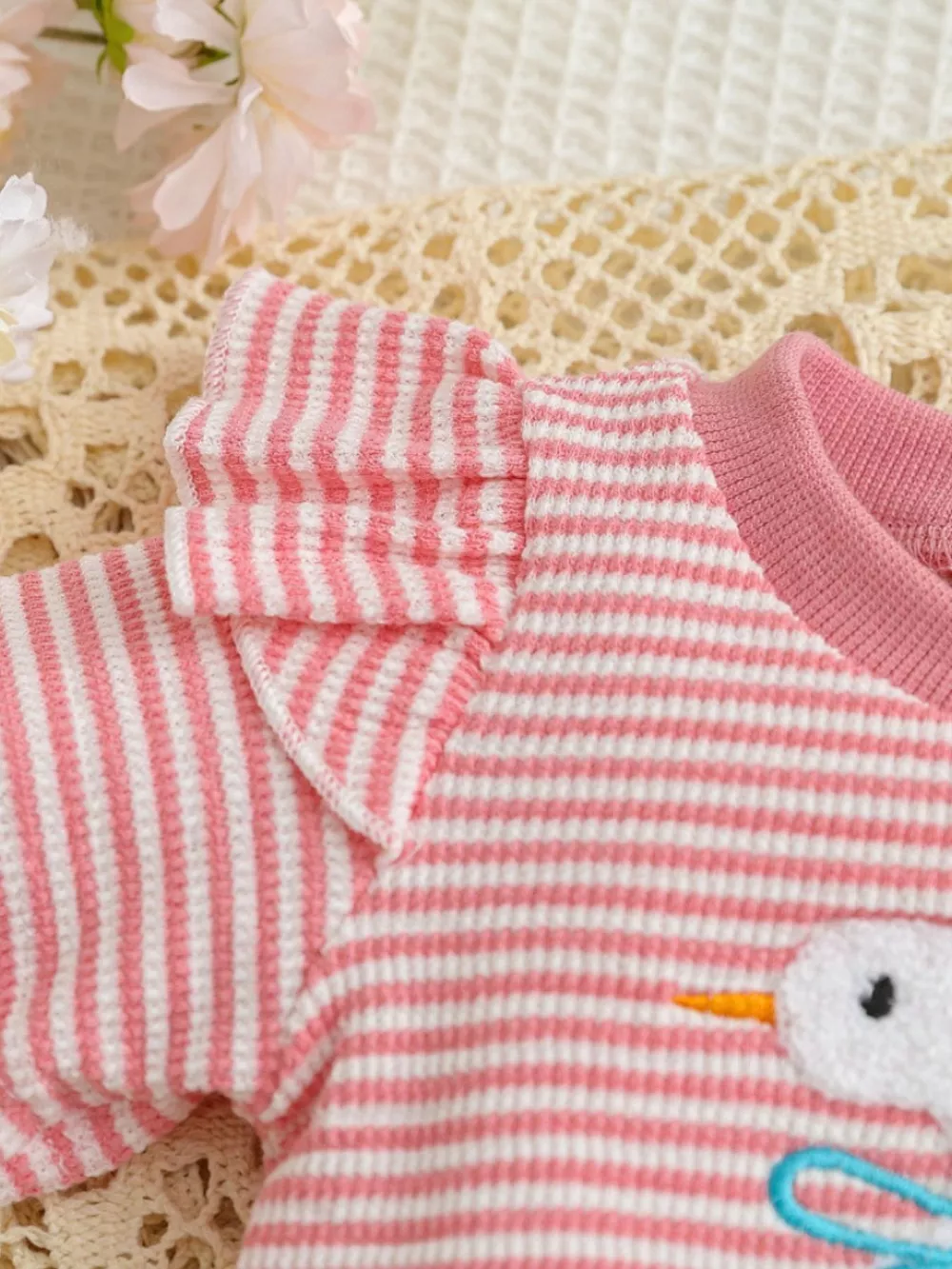 Children's Duck Embroidered Ruffle Sleeve Striped Top and Shorts Set, image 3