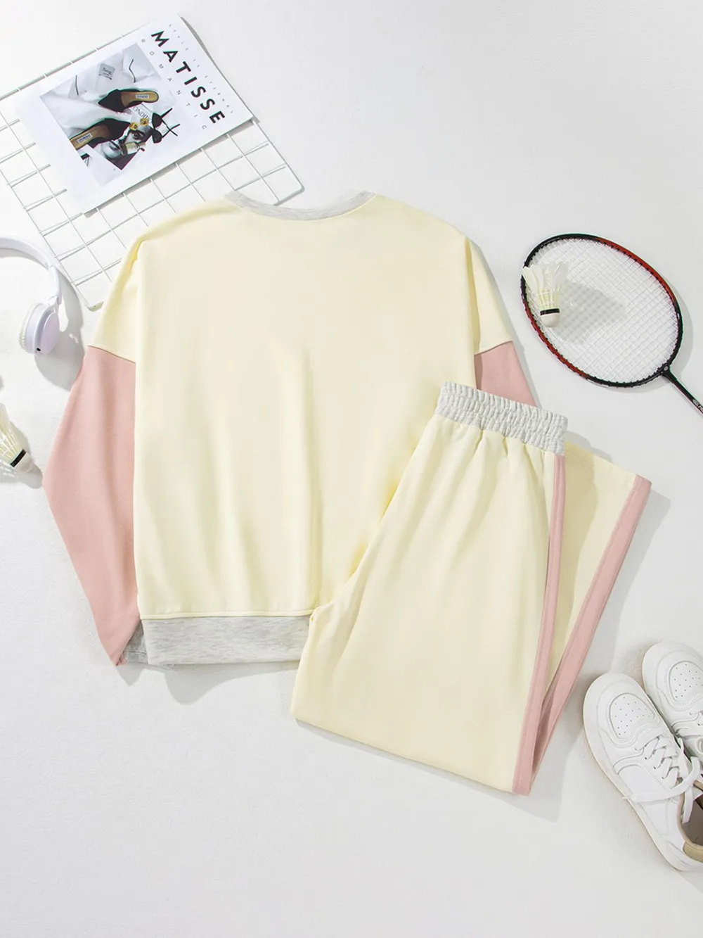 Color Block Round Neck Top and Pants Set, image 2