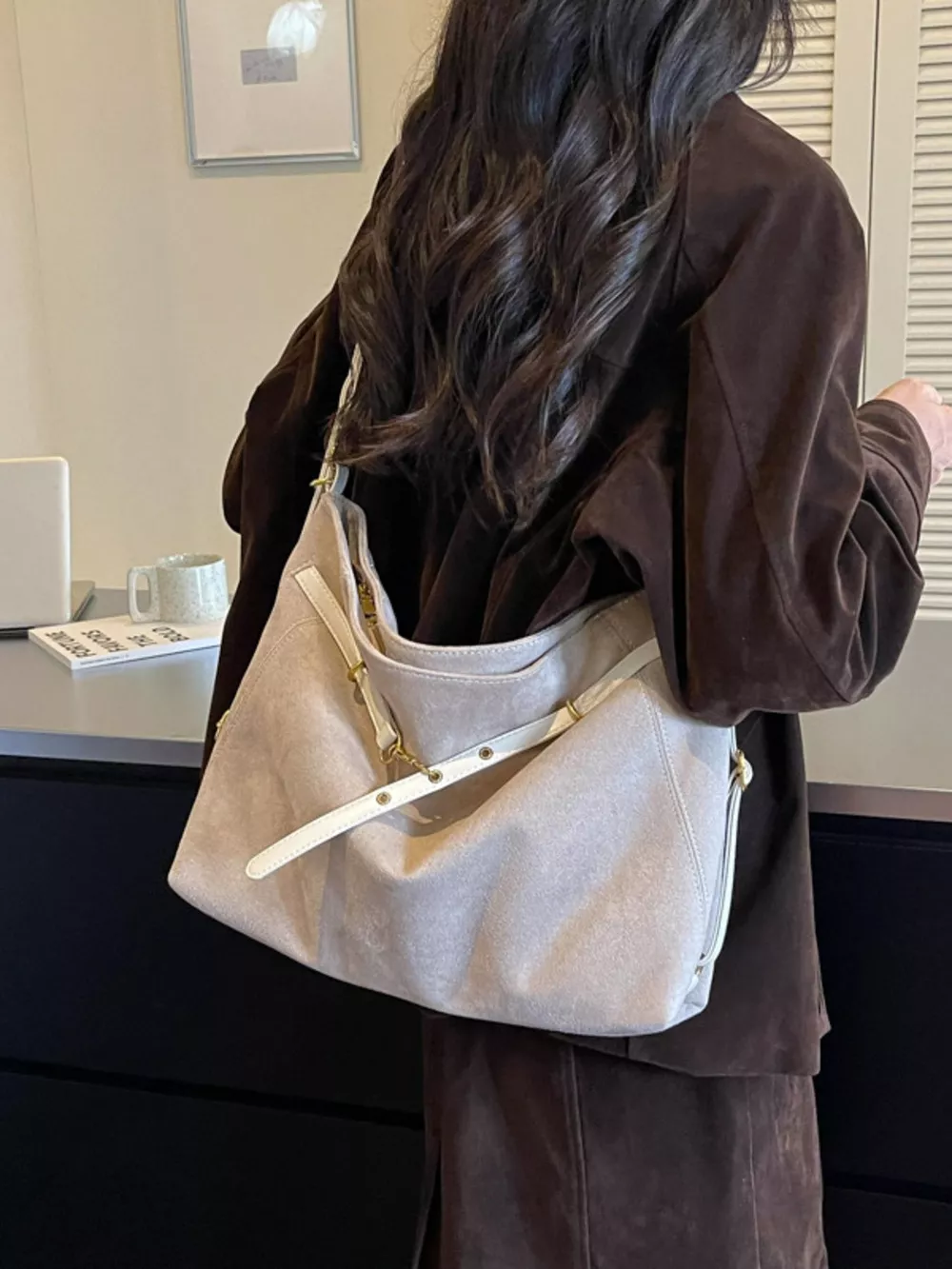 Adjustable Buckle Detail Shoulder Bag, image 12