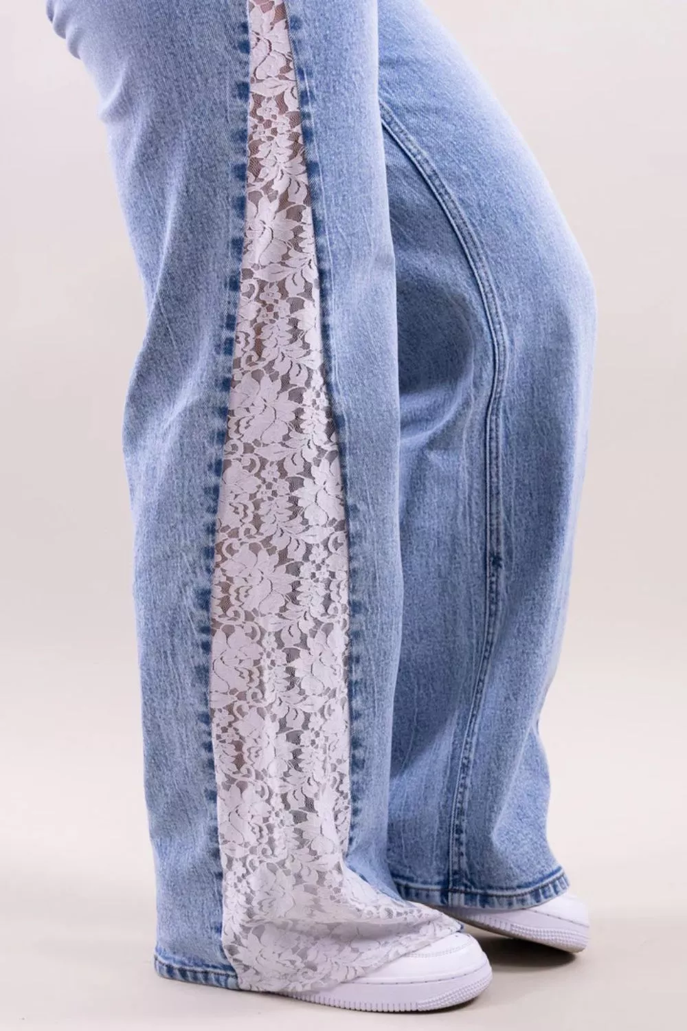 Lace-Paneled Wide-Leg Jeans, image 2