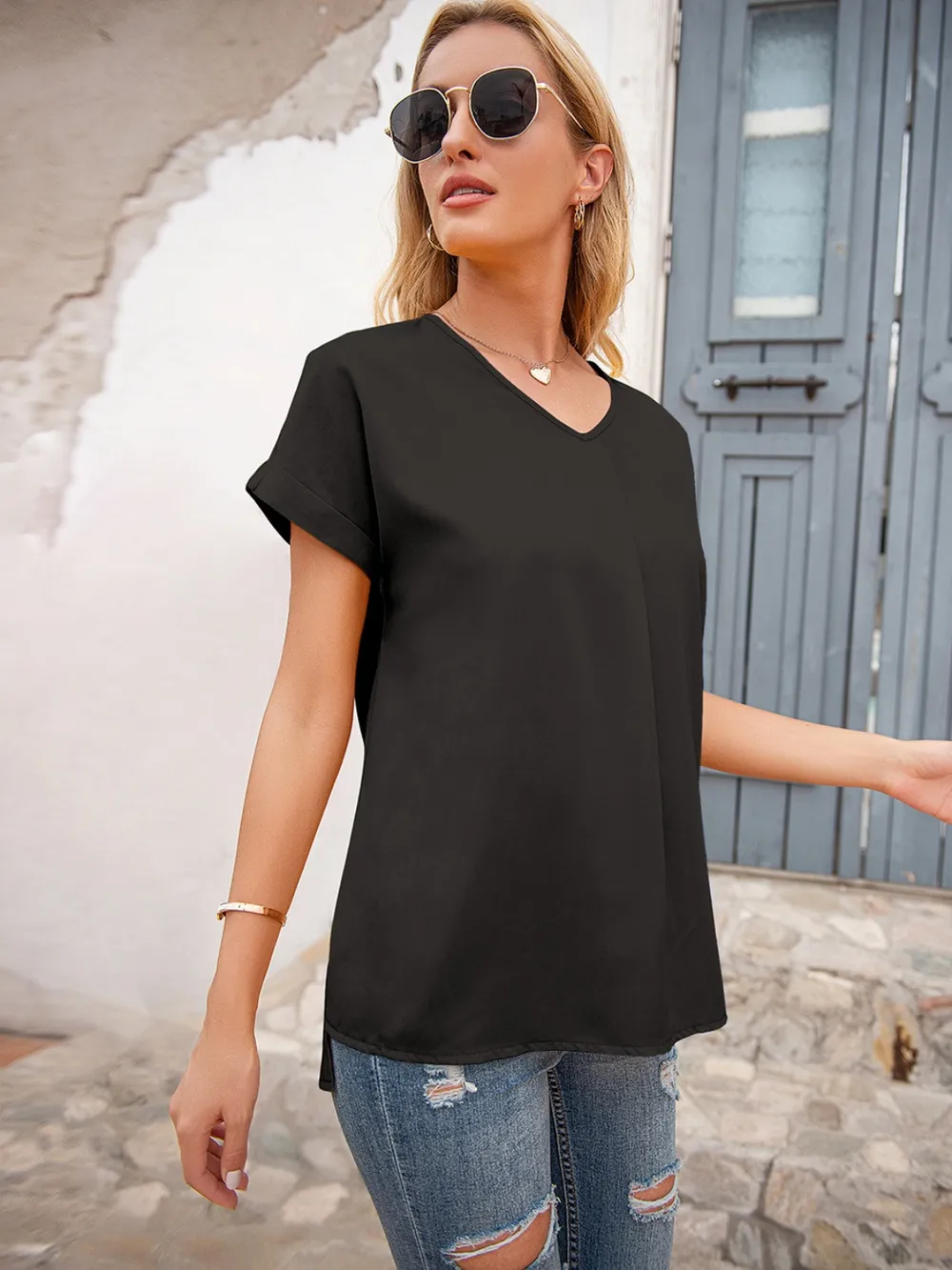 V-Neck Short Sleeve T-Shirt, image 3