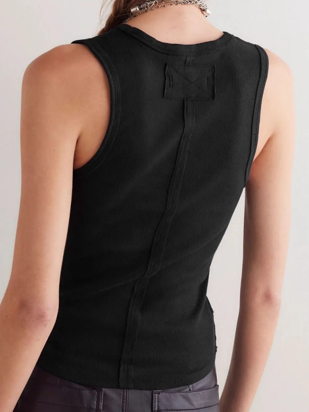 Solid V-Neck Tank, image 17