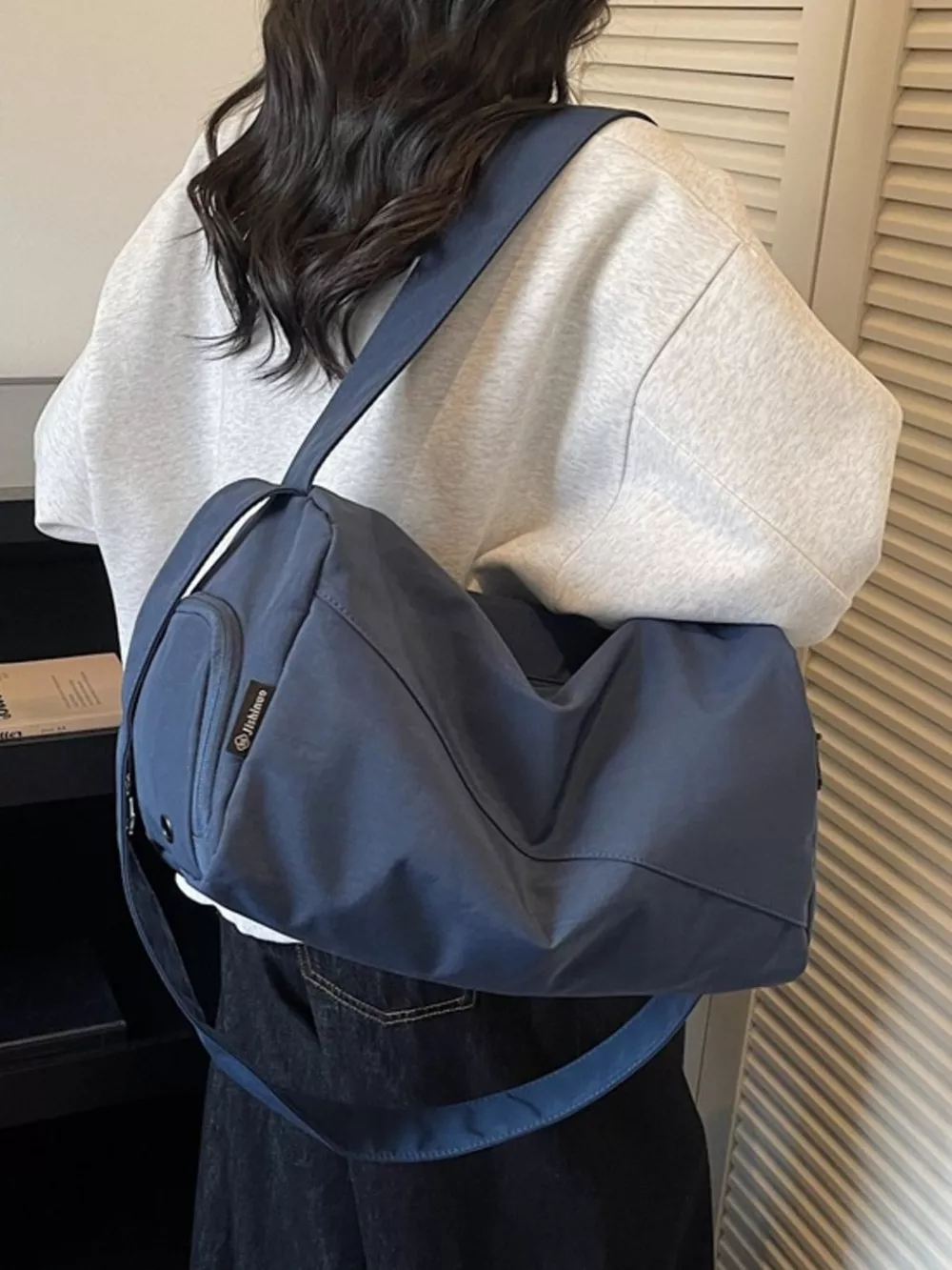 Lightweight Oxford Cloth Travel Bag, image 2