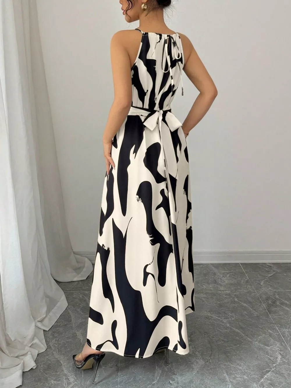Abstract Print Halter Neck Maxi Dress, image 7