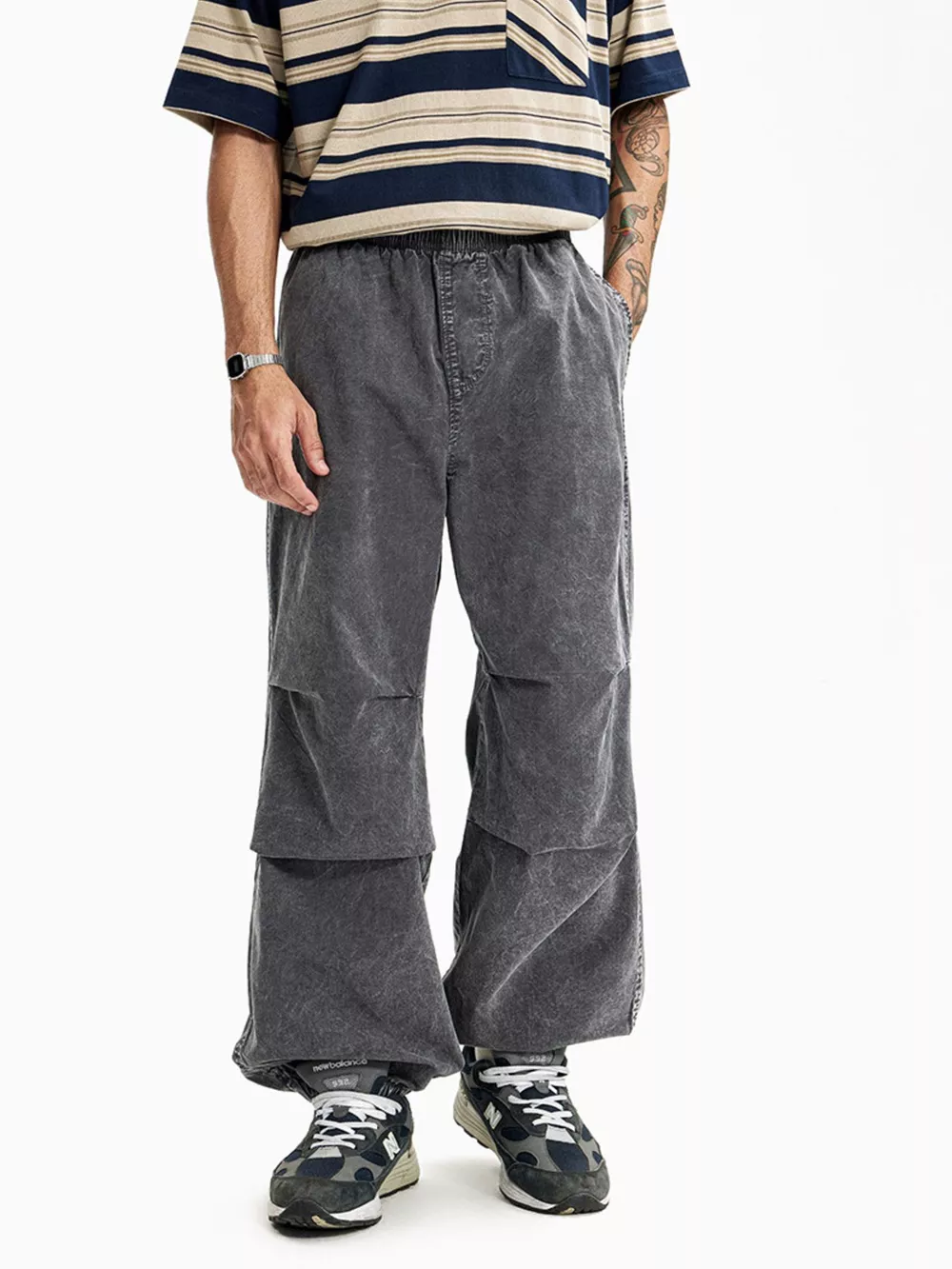 Men's Relaxed Fit Elastic Waist Pants