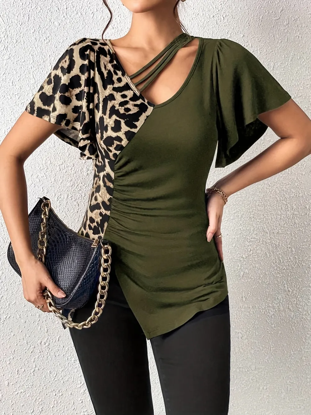 Ruched Leopard Flutter Sleeve T-Shirt, image 5